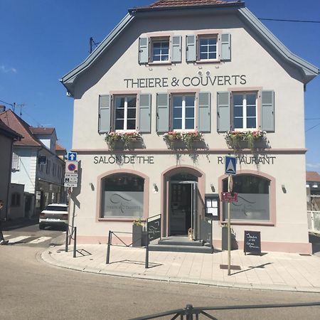 Theiere & Couverts - Les Chambres セルネー エクステリア 写真